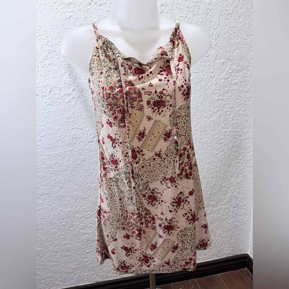 Elegant Vintage Floral Midi Dress - Picture 5 of 7